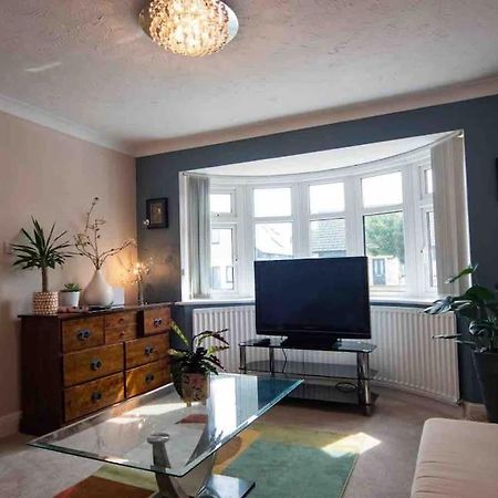 1 Bedroom Self Contained Apartment In Christchurch 윈크톤 외부 사진